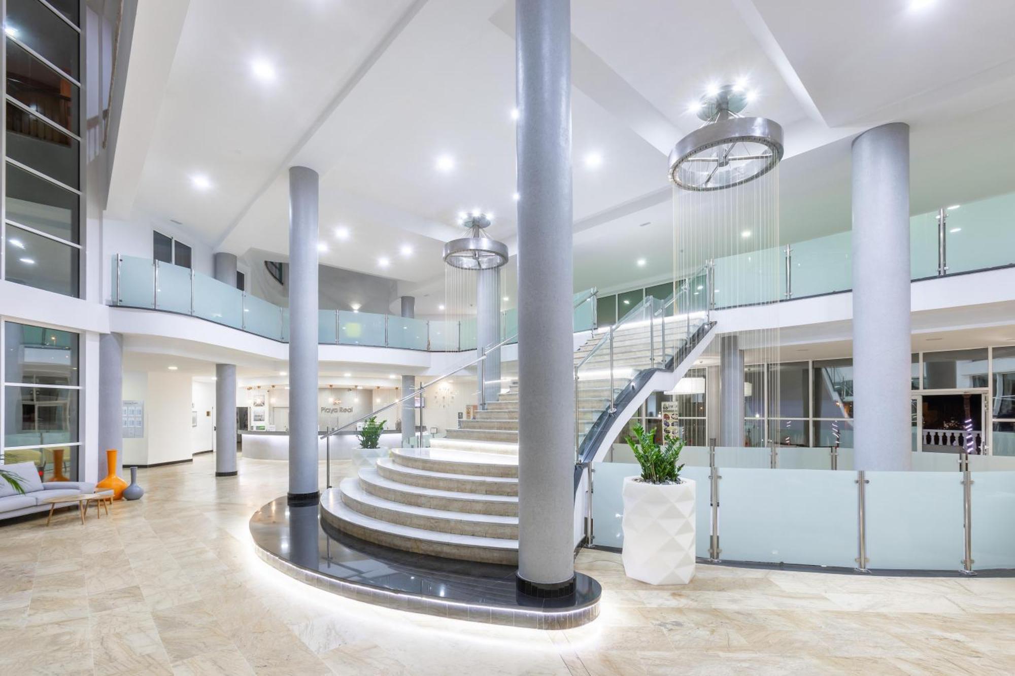 Chatur Playa Real 4* Costa Adeje (Tenerife)