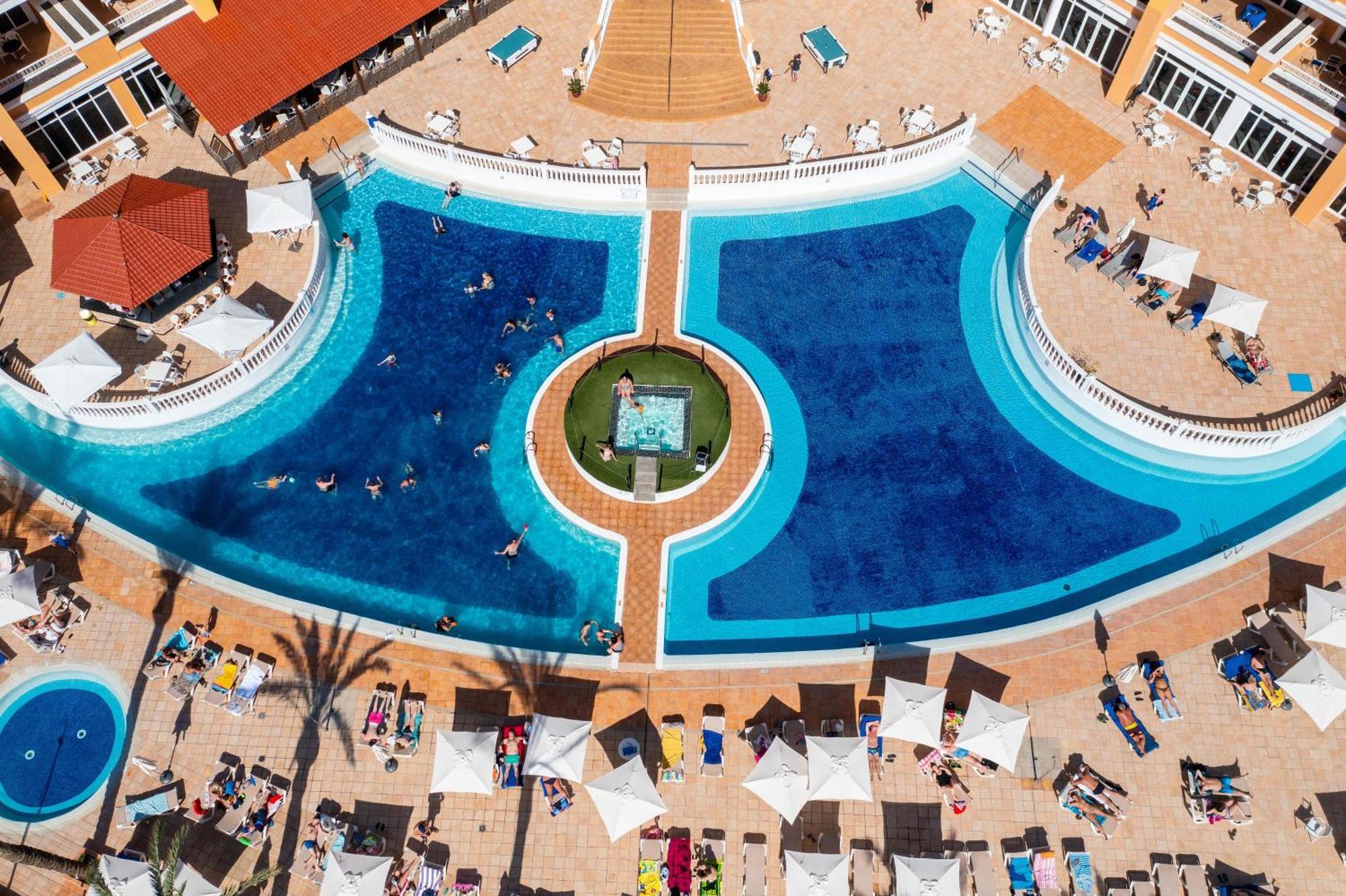 Chatur Playa Real Hotel 4*